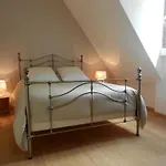 Maison Champetre Spacieuse Avec Jardin Et Terrasse - Fr-1-616-534