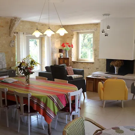 Casa vacanze Maison Champetre Spacieuse Avec Jardin Et Terrasse - Fr-1-616-534
